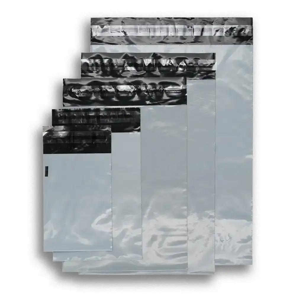 Pochettes d´expédition en plastique gris
